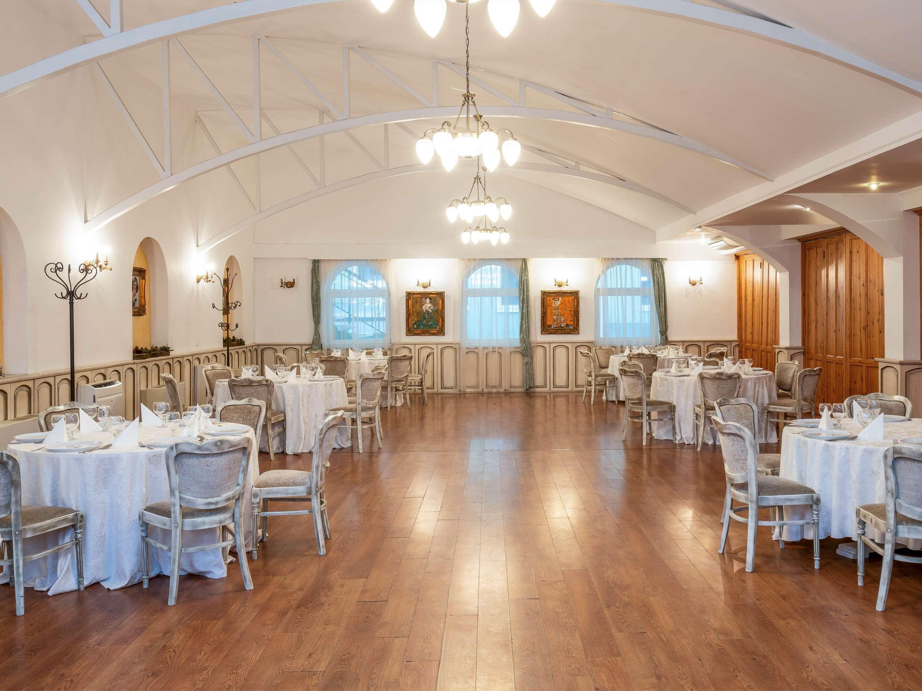 Mercure Medias Binderbubi Hotel And Spa Εξωτερικό φωτογραφία